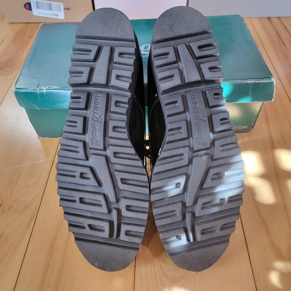 Paul Green Patent Leather Loafer with Velvet Laces and Zipper Detail - Picture 8 of 9